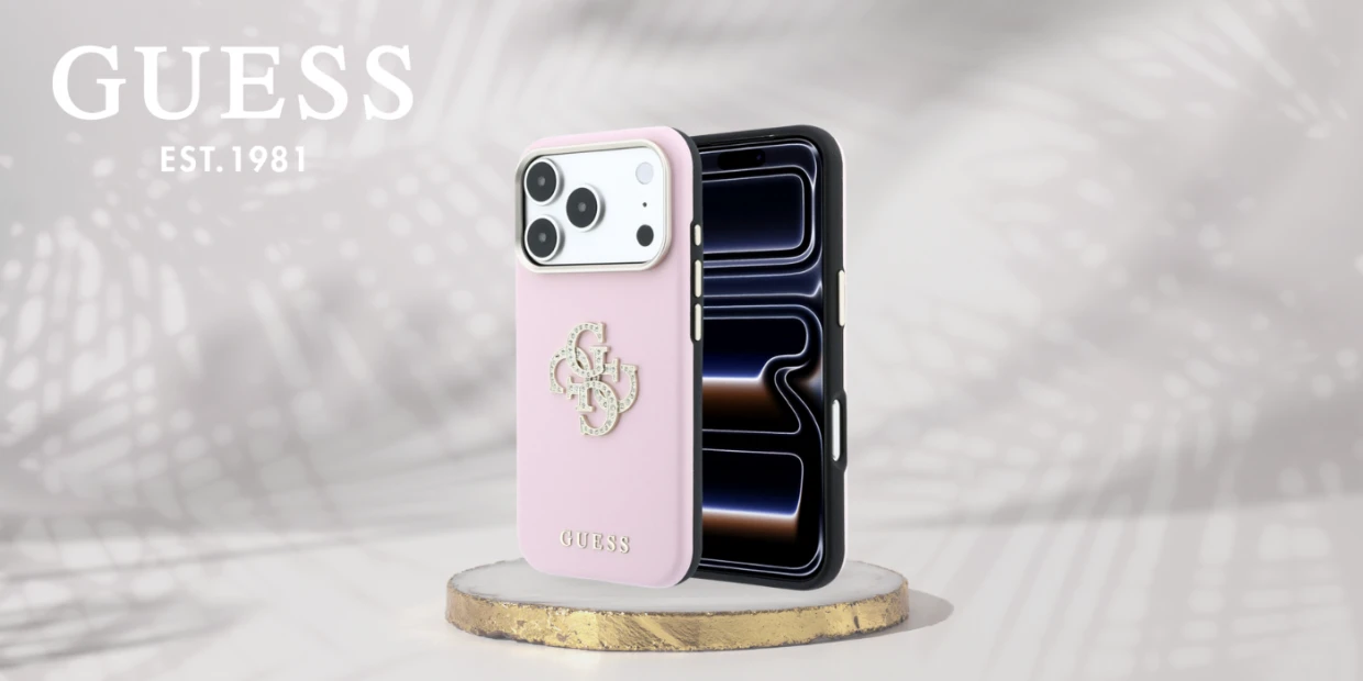 Husa Guess Smooth Big Strass Logo compatibila cu iPhone 18 Pro / 17 Pro, Roz 1 Lerato.ro