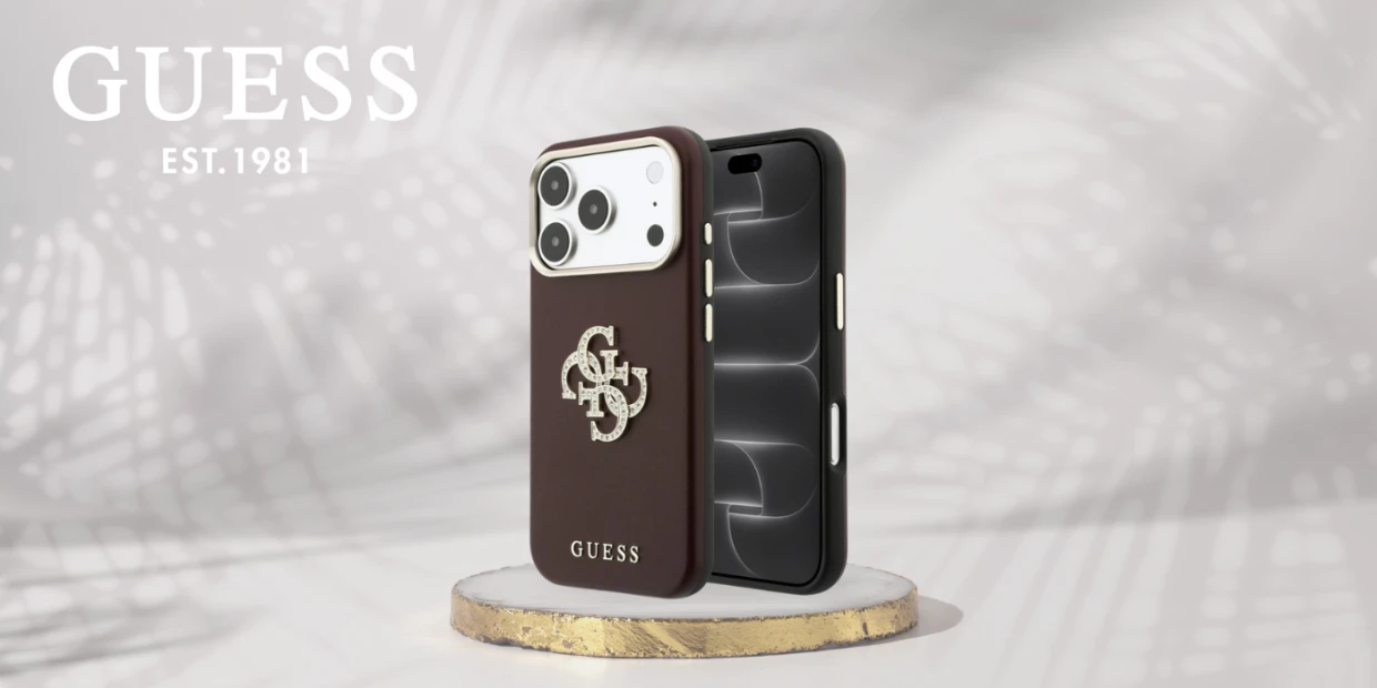 Husa Guess Smooth Big Strass Logo compatibila cu iPhone 18 Pro / 17 Pro, Burgundy 1 Lerato.ro