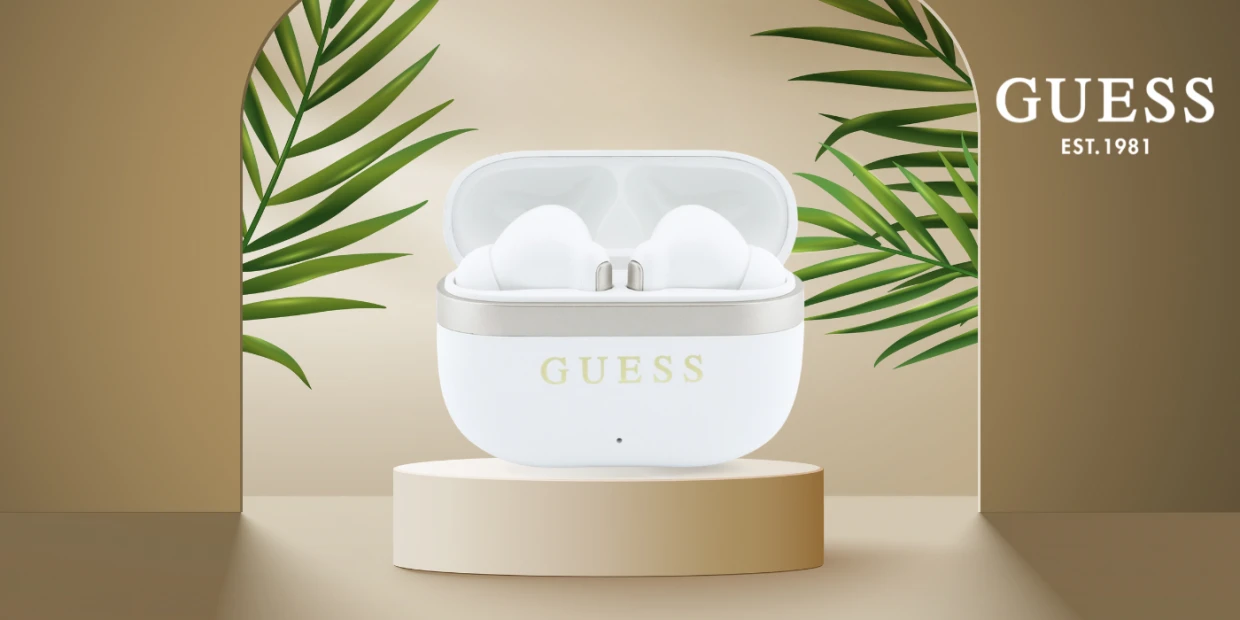 Casti wireless TWS Guess Glossy Gold Line Printed Classic Logo, Bluetooth 5.4, Autonomie 16h, 300mAh, Alb 1 Lerato.ro