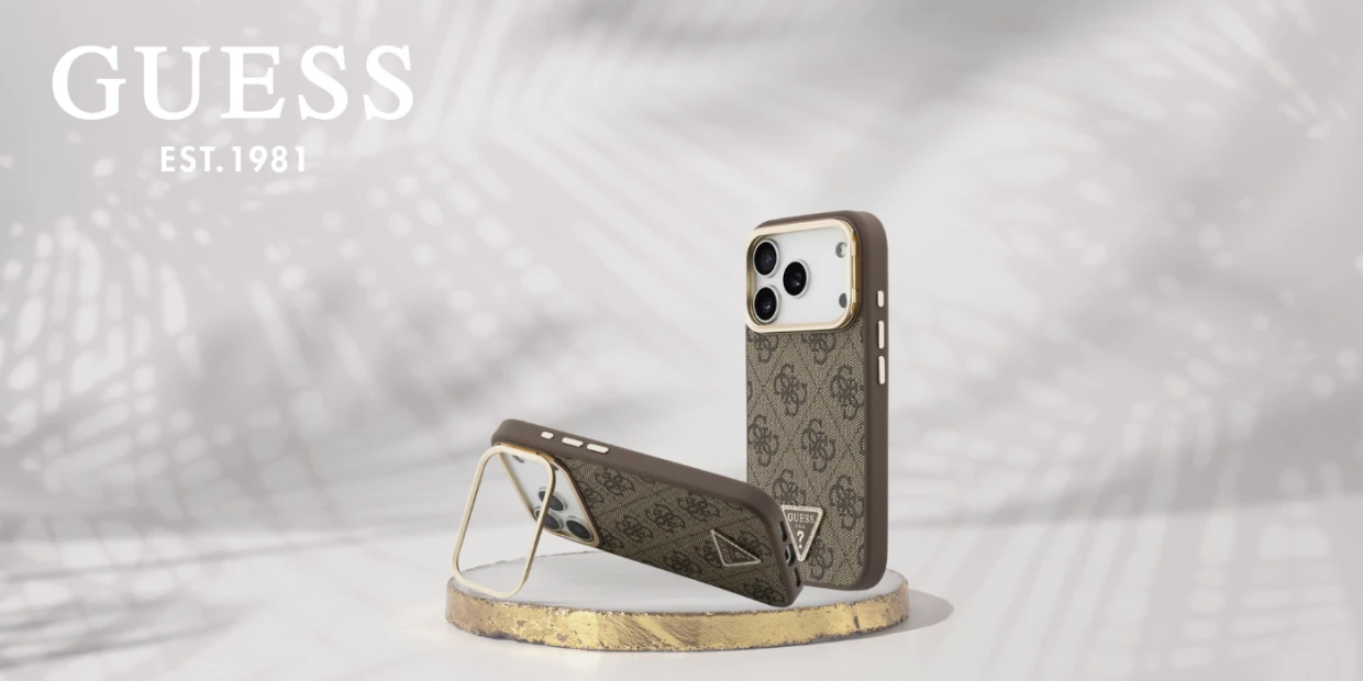 Husa Guess 4G PU Triangle Logo Camera Stand cu MagSafe compatibila cu iPhone 18 Pro / 17 Pro, Maro 1 Lerato.ro