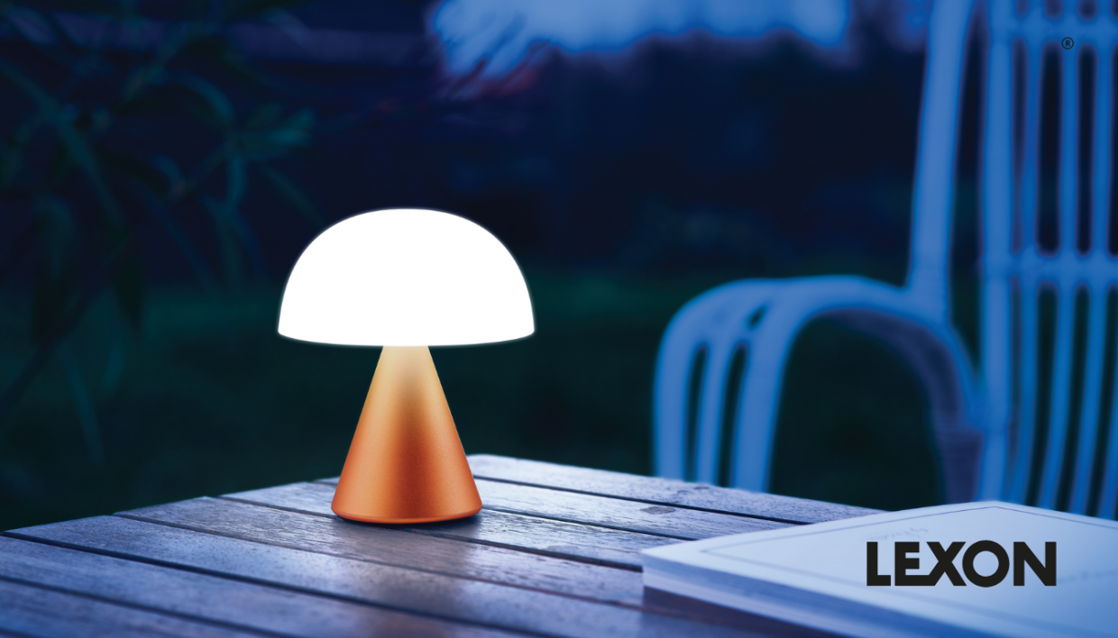 Lampa LED Lexon Mina M, Lumina cu 7 culori, Autonomie 24h, IPX4, USB-C, Portocaliu 1 Lerato.ro