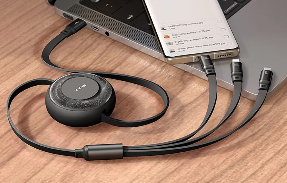 Cablu retractabil pentru incarcare si transfer date Mcdodo CA-5220 3 in 1, USB la USB-C/Lightning/Micro-USB, 100W, 5A, 1.2m, Negru 1 Lerato.ro