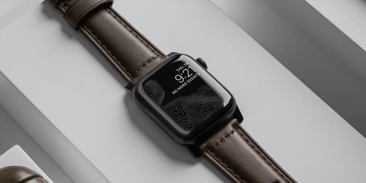 Curea din piele naturala NOMAD Traditional Band compatibila cu Apple Watch 4/5/6/7/8/SE/Ultra 42/44/45/49mm Brown/Black 1 Lerato.ro