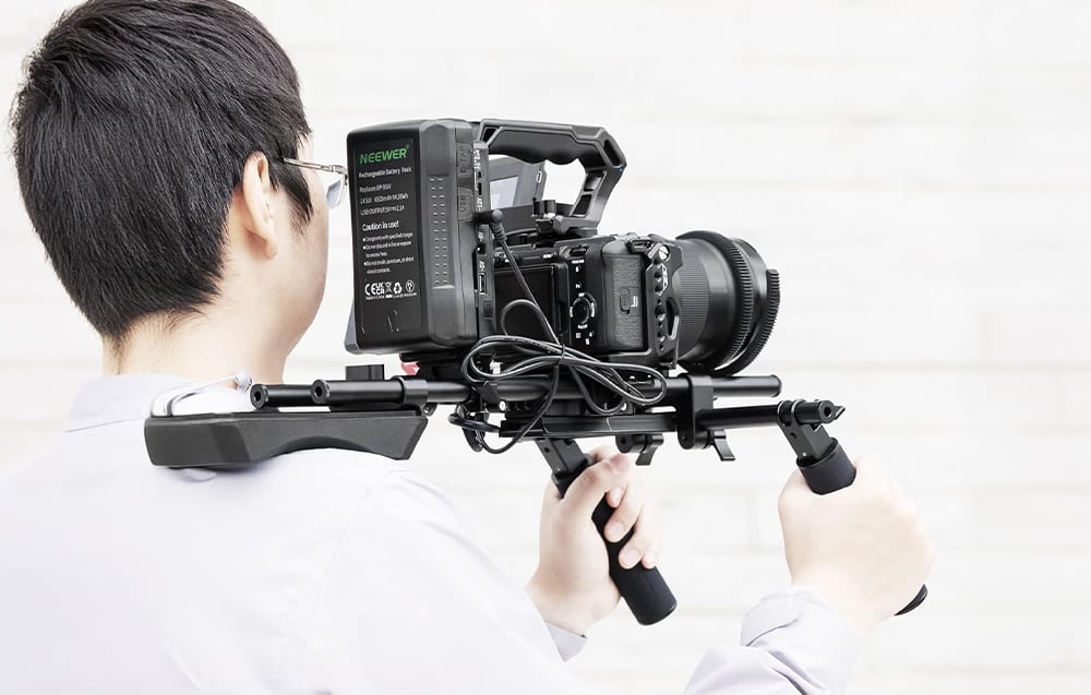 Suport de umar pentru camere foto / video Neewer B0BWT7HSDD, Sarcina maxima 5kg, Aluminiu, Negru 1 Lerato.ro