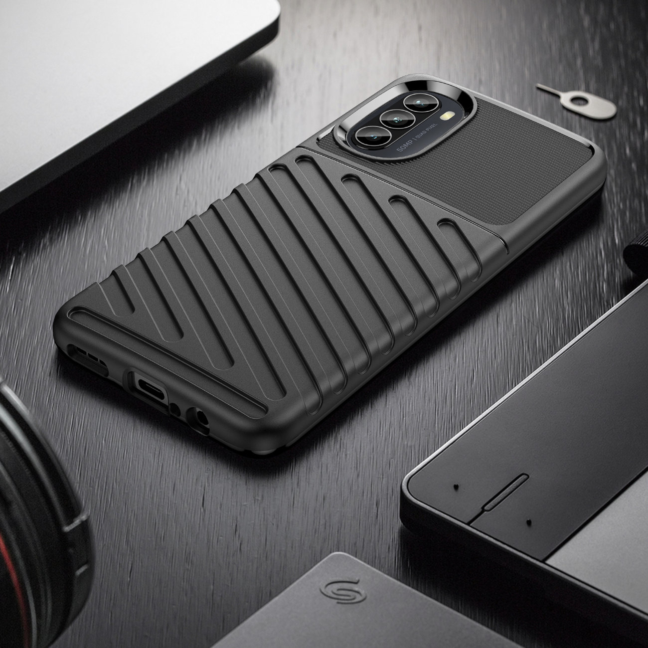 Carcasa Thunder Flexible compatibila cu Motorola Moto G52/G82 5G Black 1 Lerato.ro
