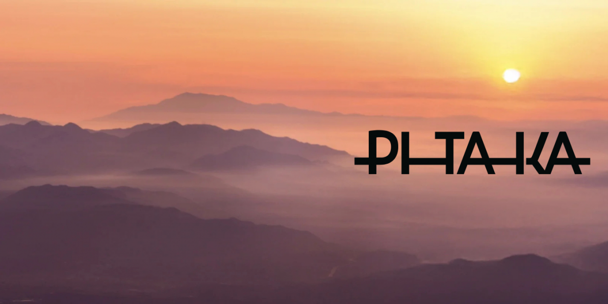 Carcasa Pitaka Ultra-Slim cu MagSafe compatibila cu iPhone 17 Pro, Sunset 1 Lerato.ro