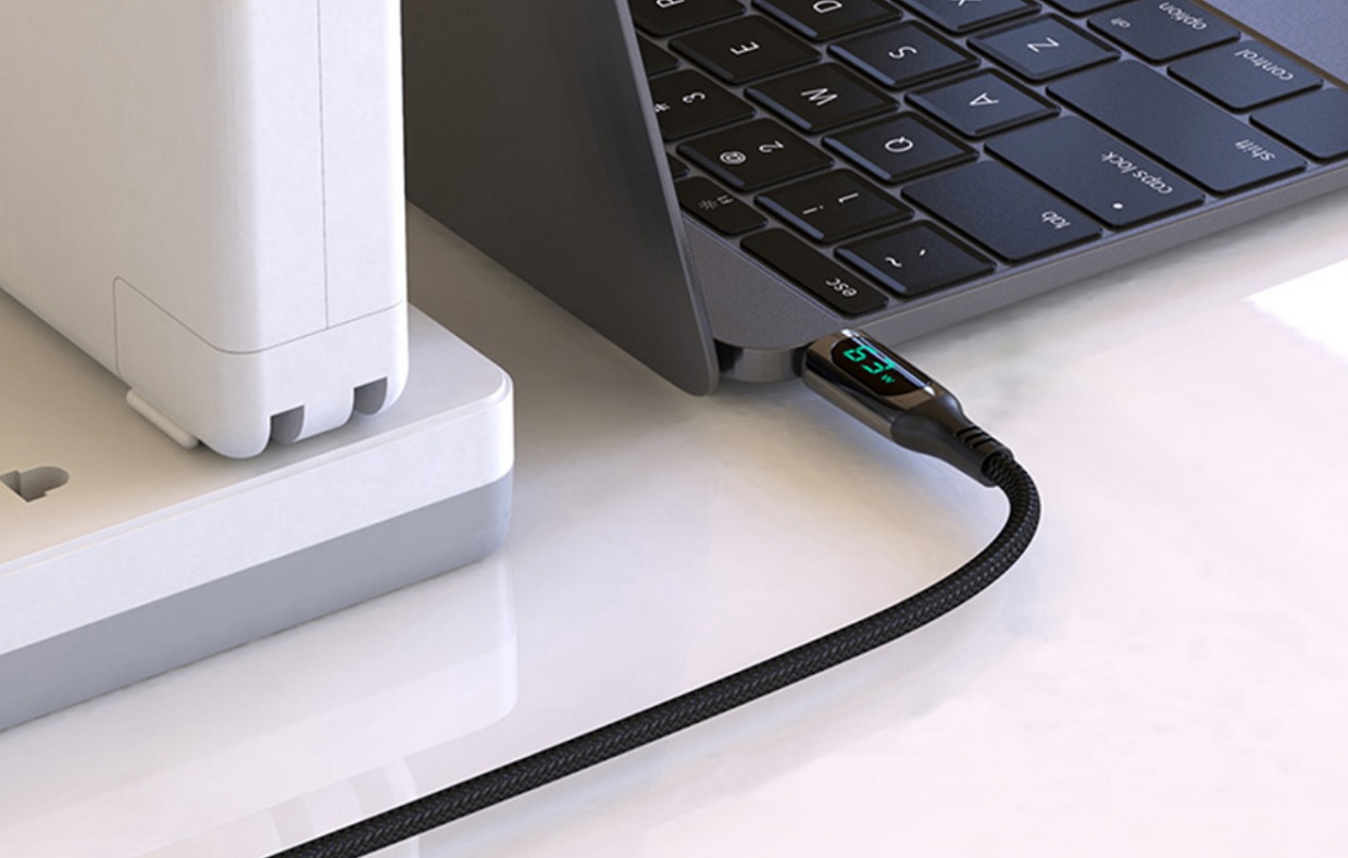 Cablu pentru incarcare si transfer de date Tiktaalik, USB-C la USB-C, 240W, 480 Mbps, PD 4.0, QC 4.0, PPS, 1.5m, Negru 1 Lerato.ro