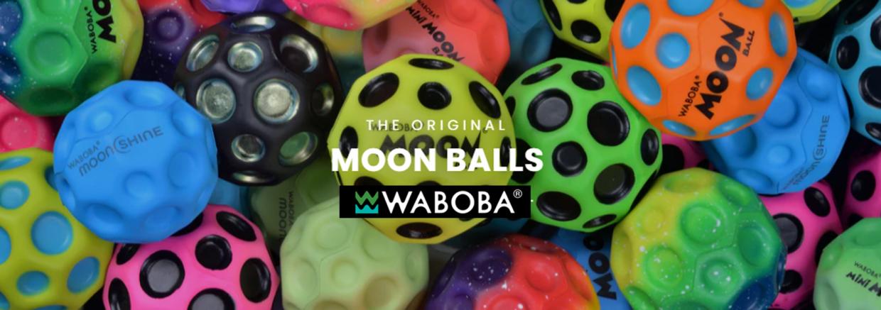 Minge bouncing hiperelastica Waboba Moonshine, Diametru 6.5cm, Sare pana la 30m inaltime, Lumina LED incorporata, Graphics 1 Lerato.ro