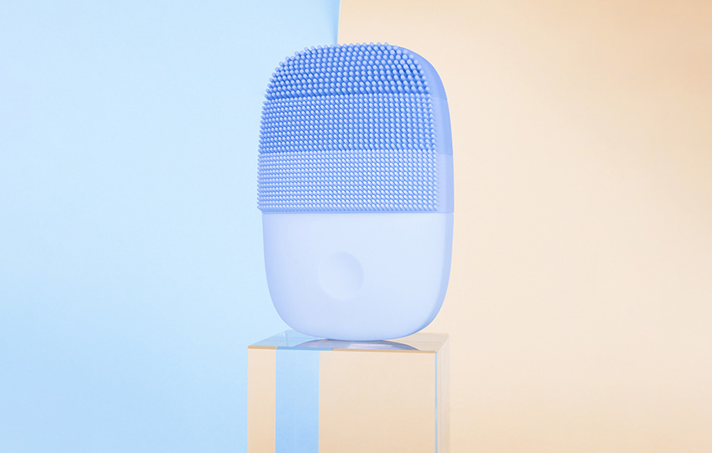 Aparat electric de curatare faciala modern Xiaomi InFace MS2000 Pro cu sistem Sonic, 400 mAh, 5 moduri de functionare, Albastru 1 Lerato.ro